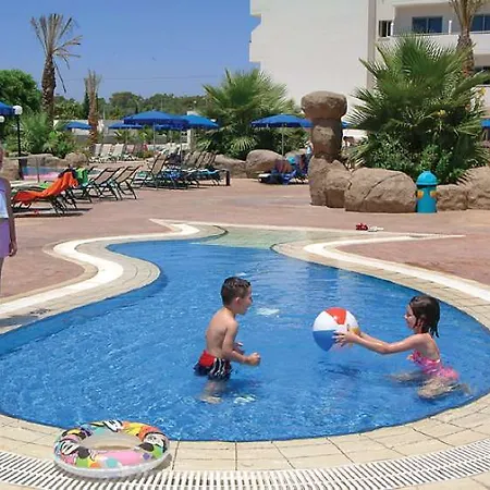 Nissiana & 3* Ayia Napa