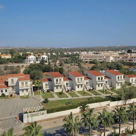 Hotel Nissiana &