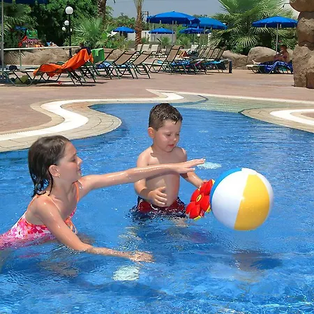 Hotel Nissiana & Ayia Napa