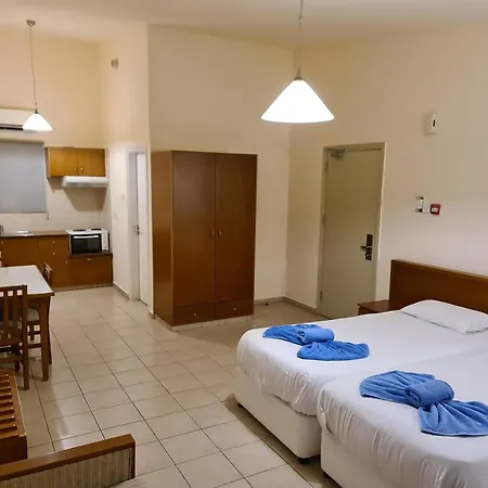 Hotell Nissiana & Ayia Napa