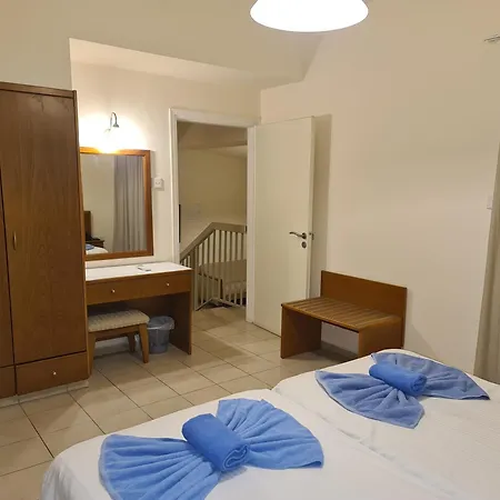 Hotell Nissiana & 3*