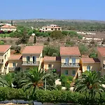 Nissiana & 3*