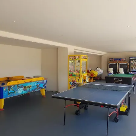 尼斯娜酒店及简易别墅 酒店