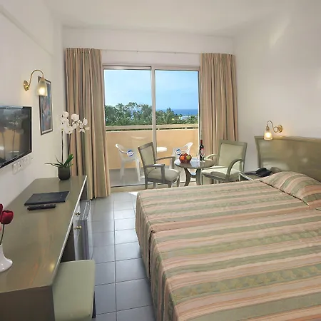 Nissiana & 3* Agia Napa