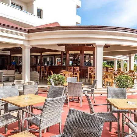 尼斯娜酒店及简易别墅 3*