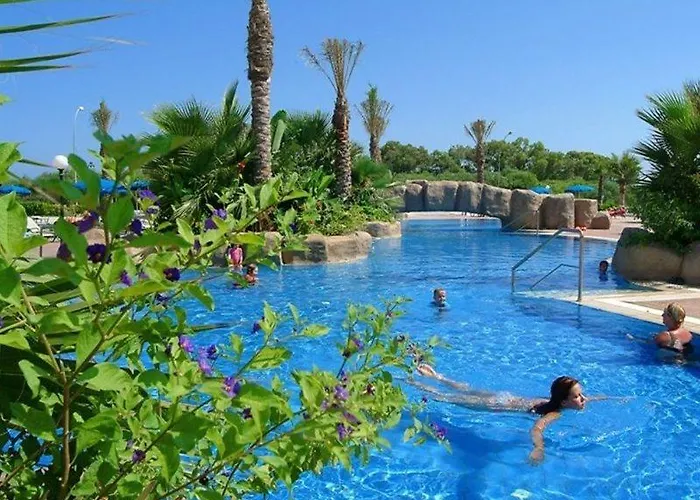 Hotel Nissiana & Ayia Napa