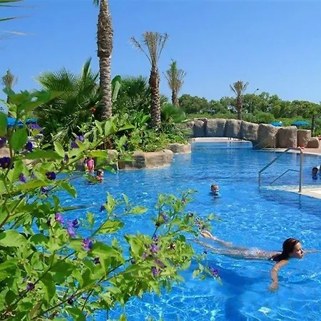 Hotel Nissiana & Agia Napa