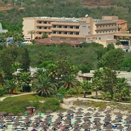 Hotel Nissiana &